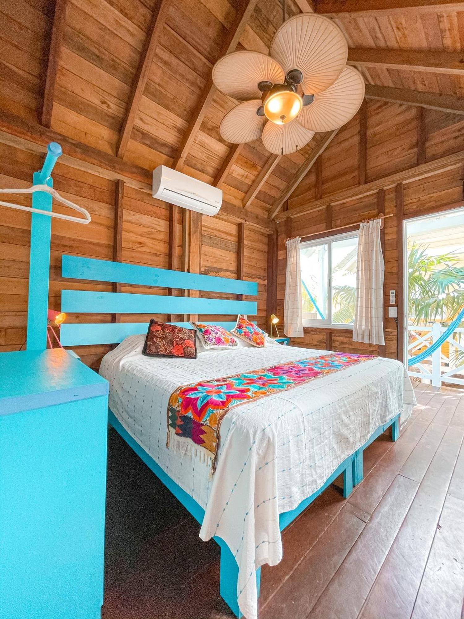 Whyknot Holbox Bed and Breakfast Buitenkant foto